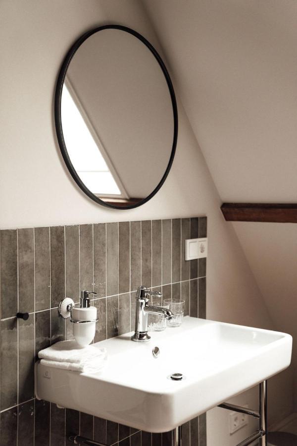 Hotel Bij Jacob Enschede Esterno foto
